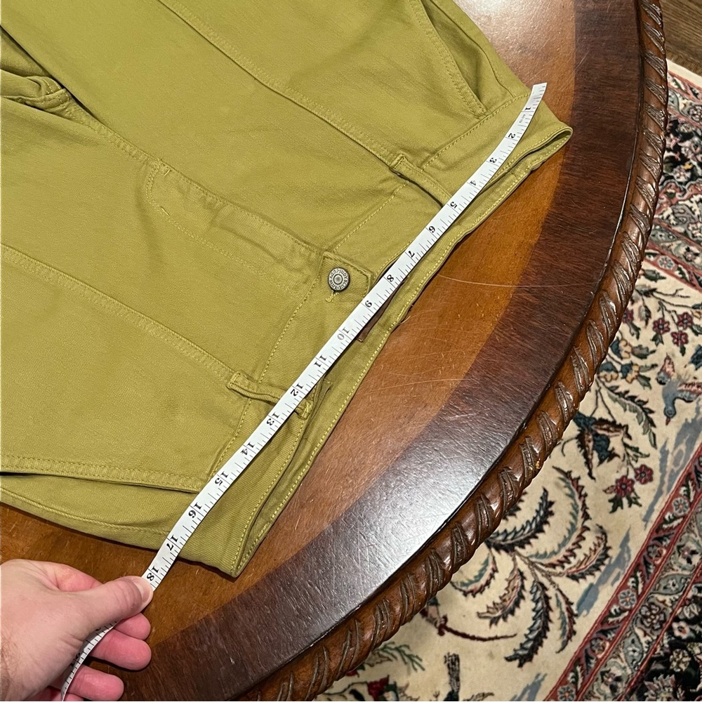 Judy Blue High Rise Straight Leg Cargo Pants Matcha Green
16W - Picture 13 of 16